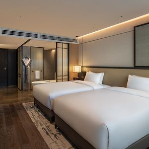 Habitación Premium con 2 Camas Individuales